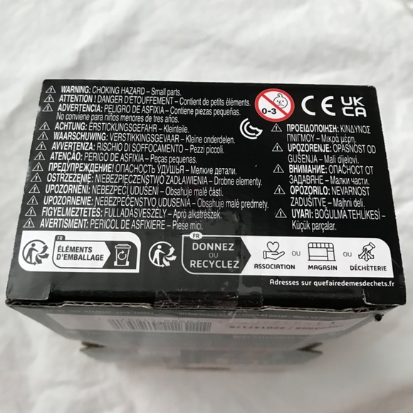 3x3 Original Rubik’s Cube - Picture 5 of 8